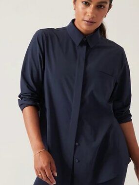 ATHLETA Urbanite 2.0 Top Navy Blue Medium